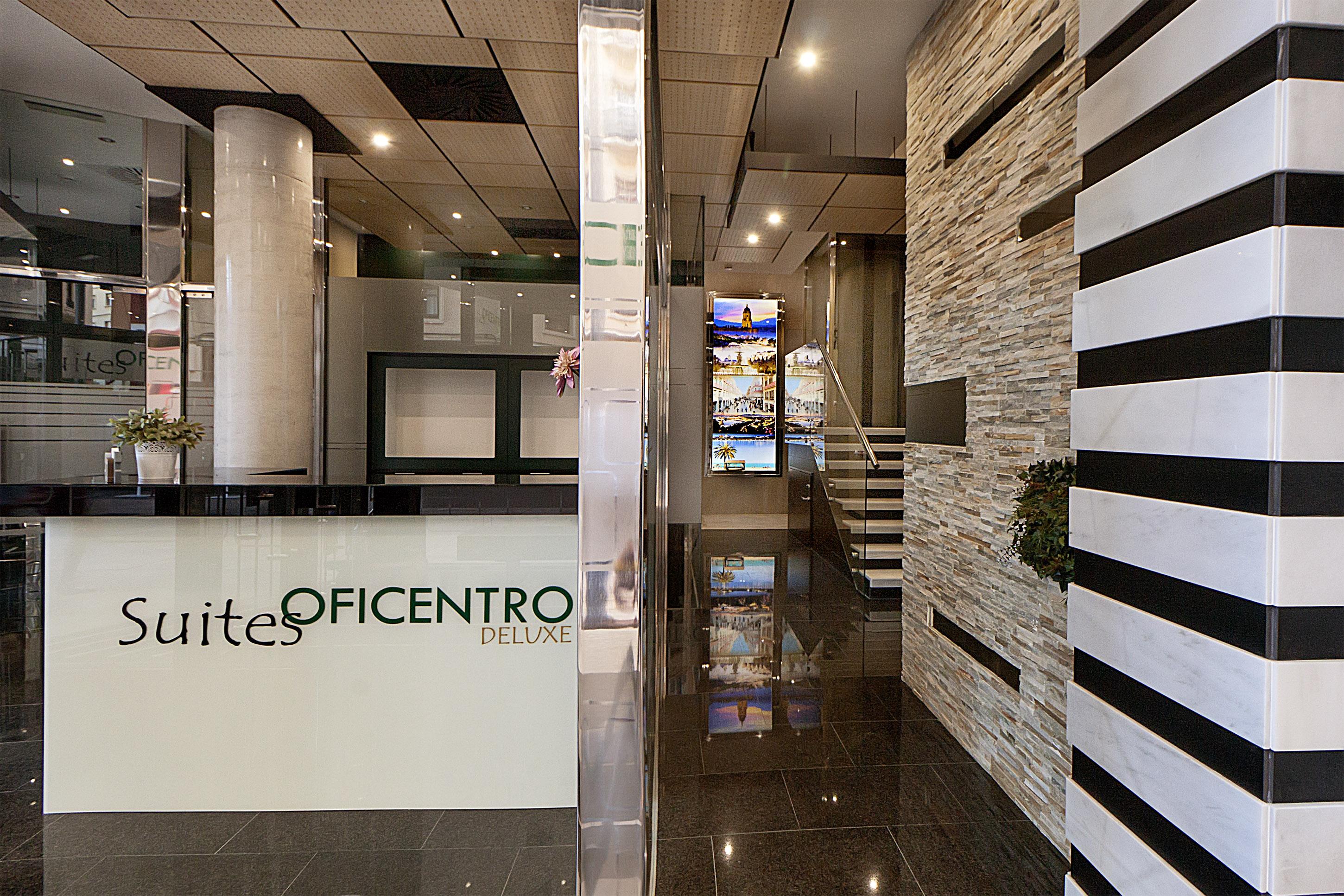 Apartamentos Suites Oficentro Deluxe Málaga Exterior foto