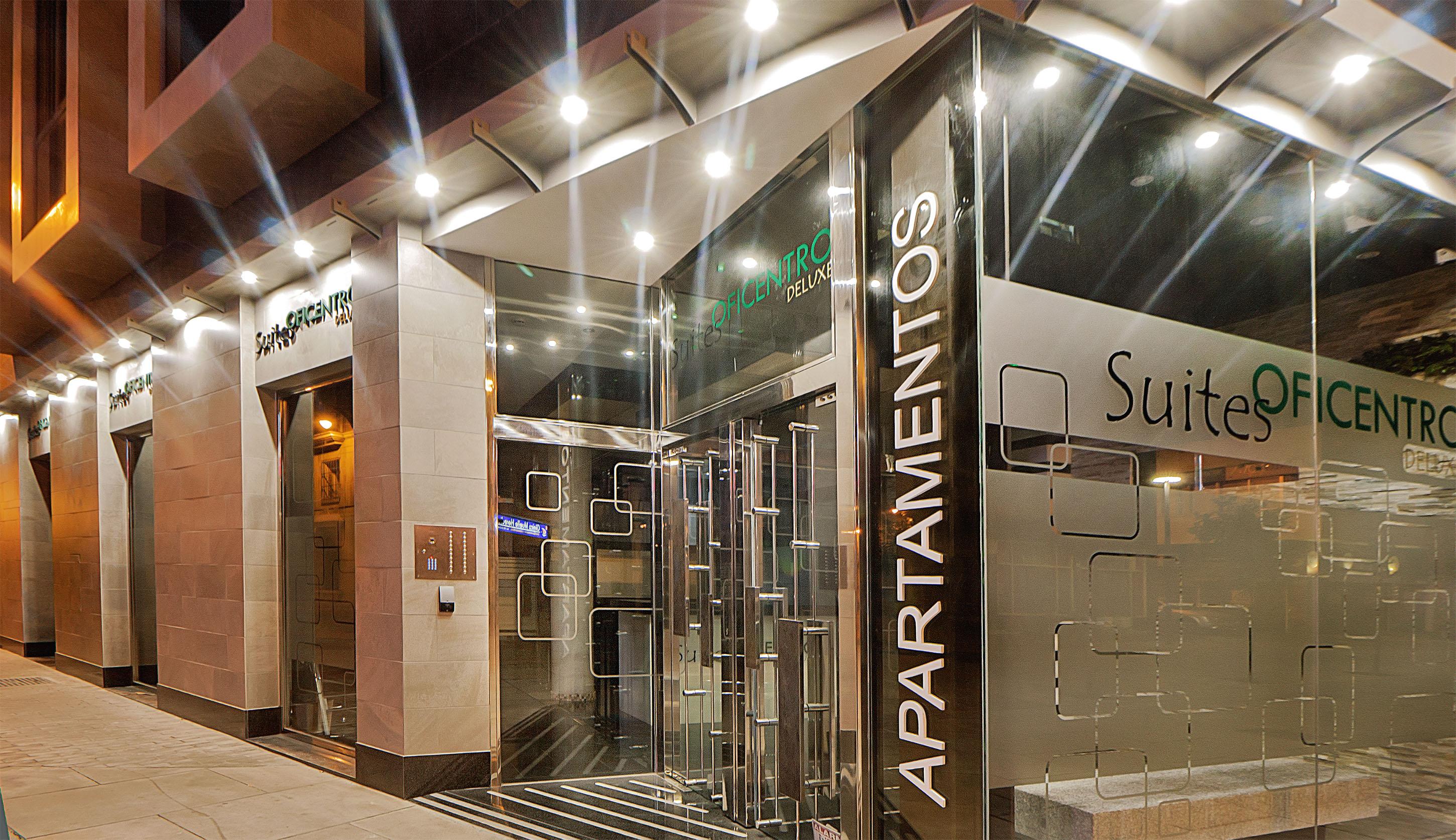 Apartamentos Suites Oficentro Deluxe Málaga Exterior foto