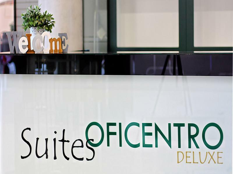 Apartamentos Suites Oficentro Deluxe Málaga Exterior foto