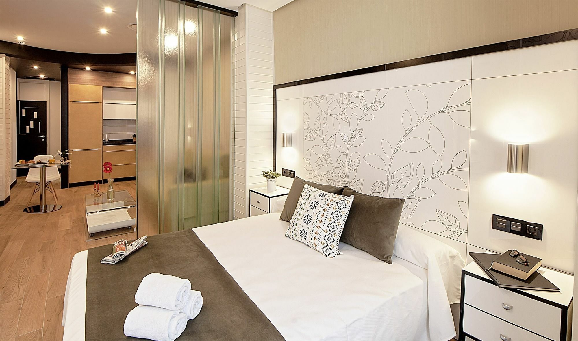 Apartamentos Suites Oficentro Deluxe Málaga Exterior foto